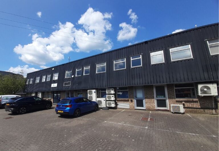 Curchod & Co advises on office letting to EMCOR UK in Aldermaston, Berkshire