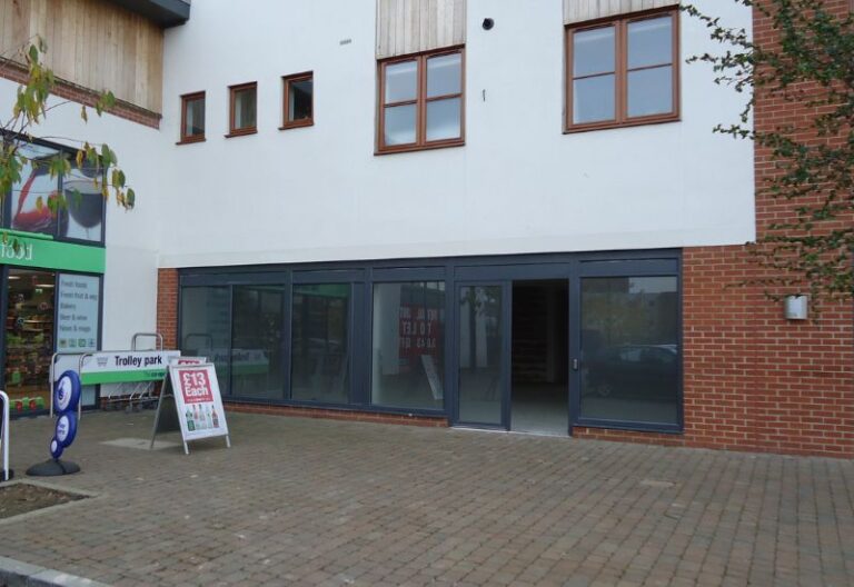 Out-of-Town retail unit in Basingstoke let to Smiledent Pvt Ltd